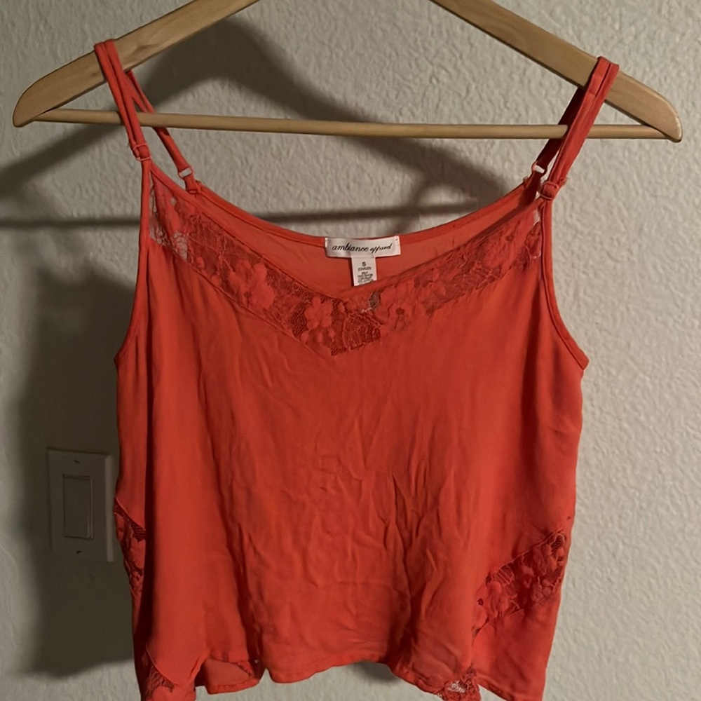 Pink/orange tank top, crop top. Flowy fit. Size small. Wrinkles easy.